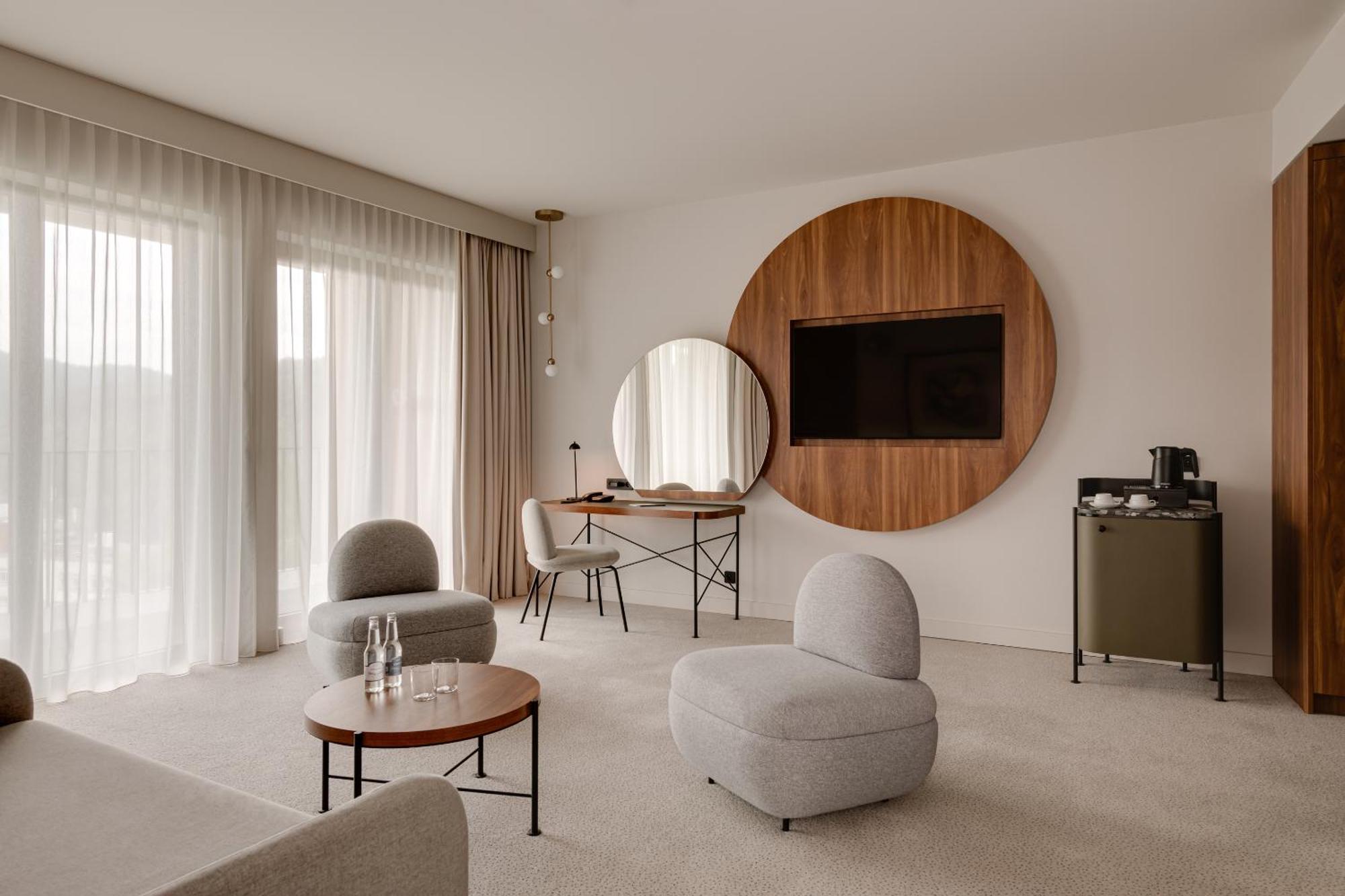 Belmonte Hotel Krynica-Zdroj エクステリア 写真