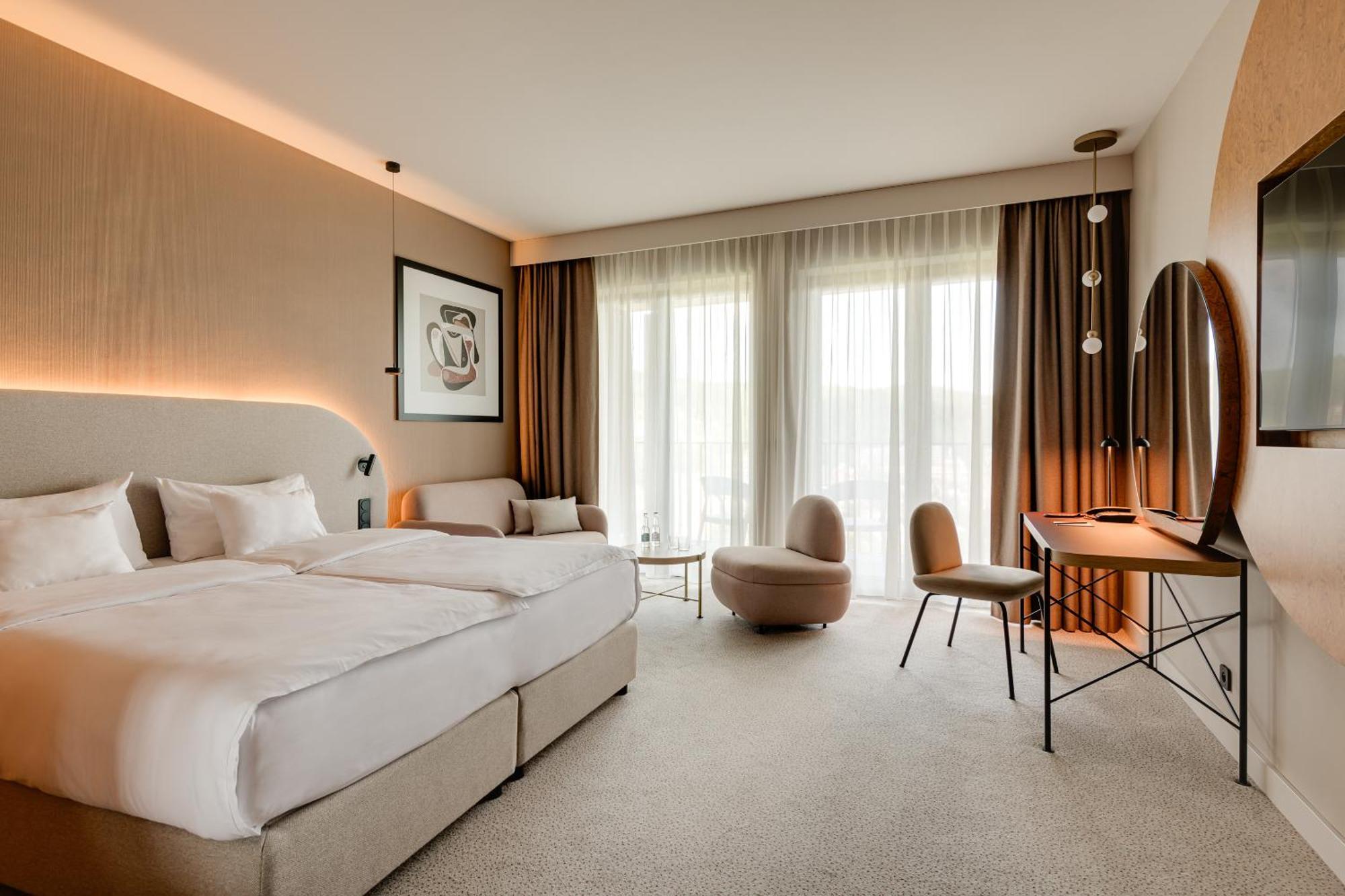 Belmonte Hotel Krynica-Zdroj エクステリア 写真